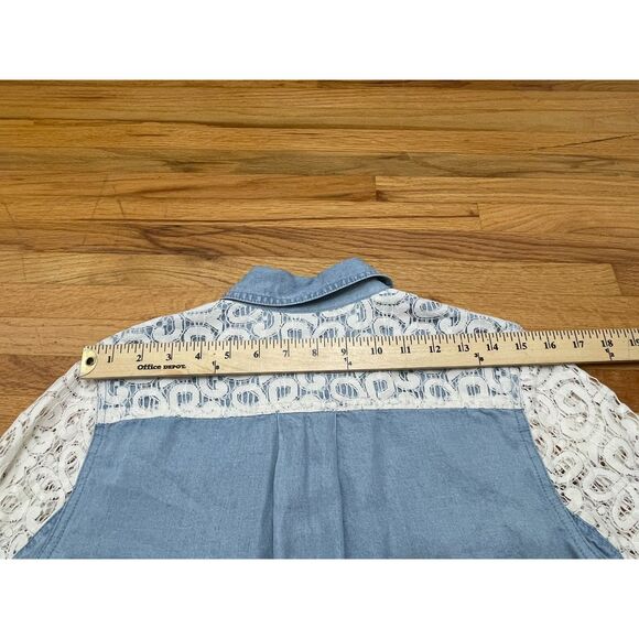 9-H15 STCL Anthropologie Women's 6 Blue Button-Up Chambray Shirt Postmark Boho - Picture 9 of 10